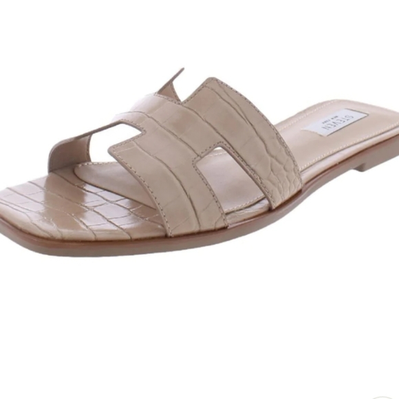 Steven| Crocodile Embossed Cutout Cushioned Slides Size 7 - Picture 2 of 8